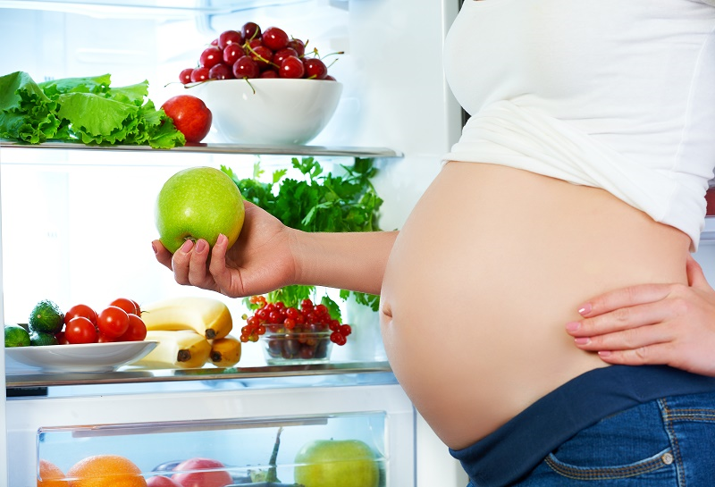 妊婦さんが避けたい食べ物は 食べ物が与える影響を知って栄養摂取